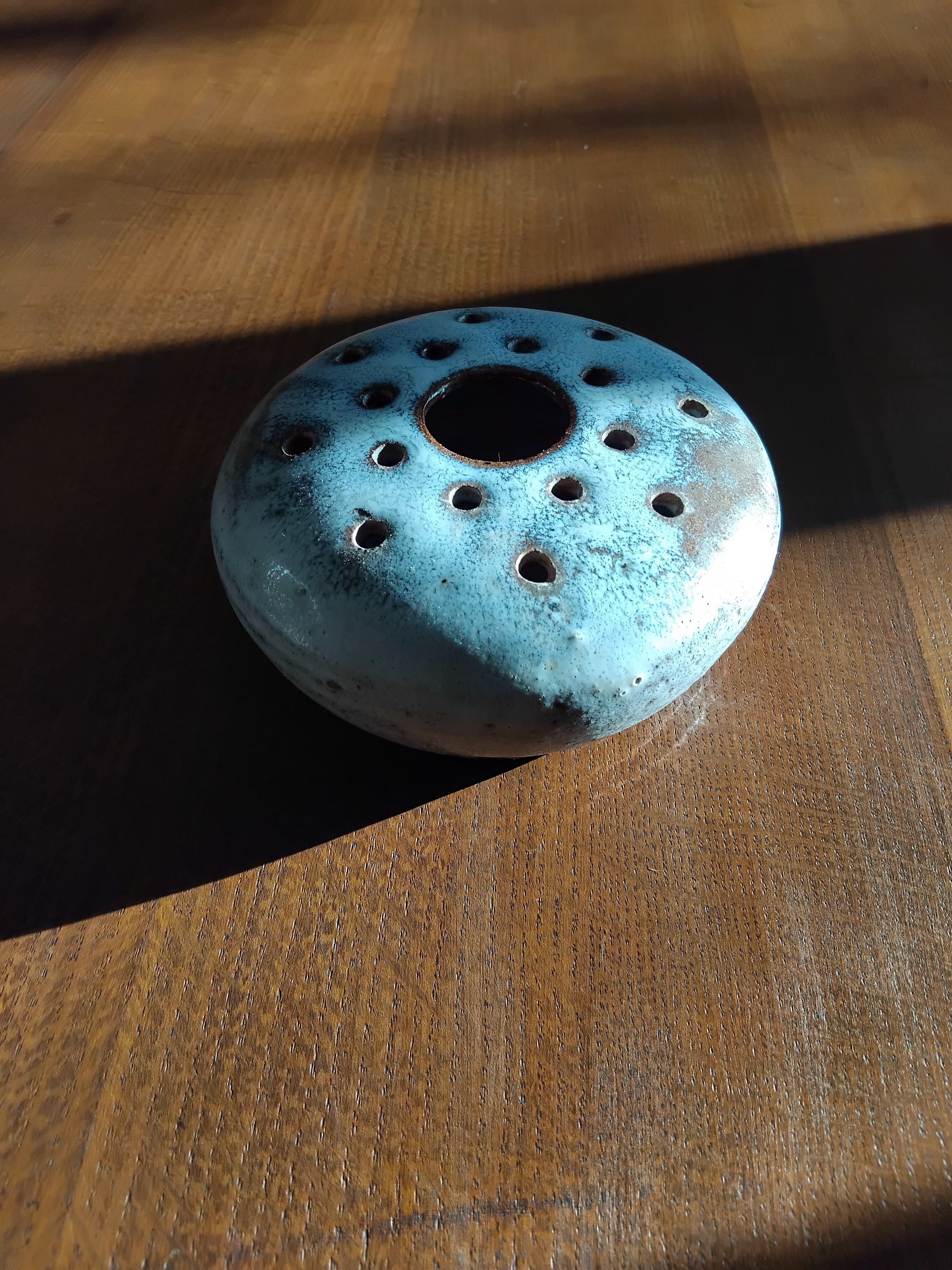 pique-fleurs en grès effet glacé
