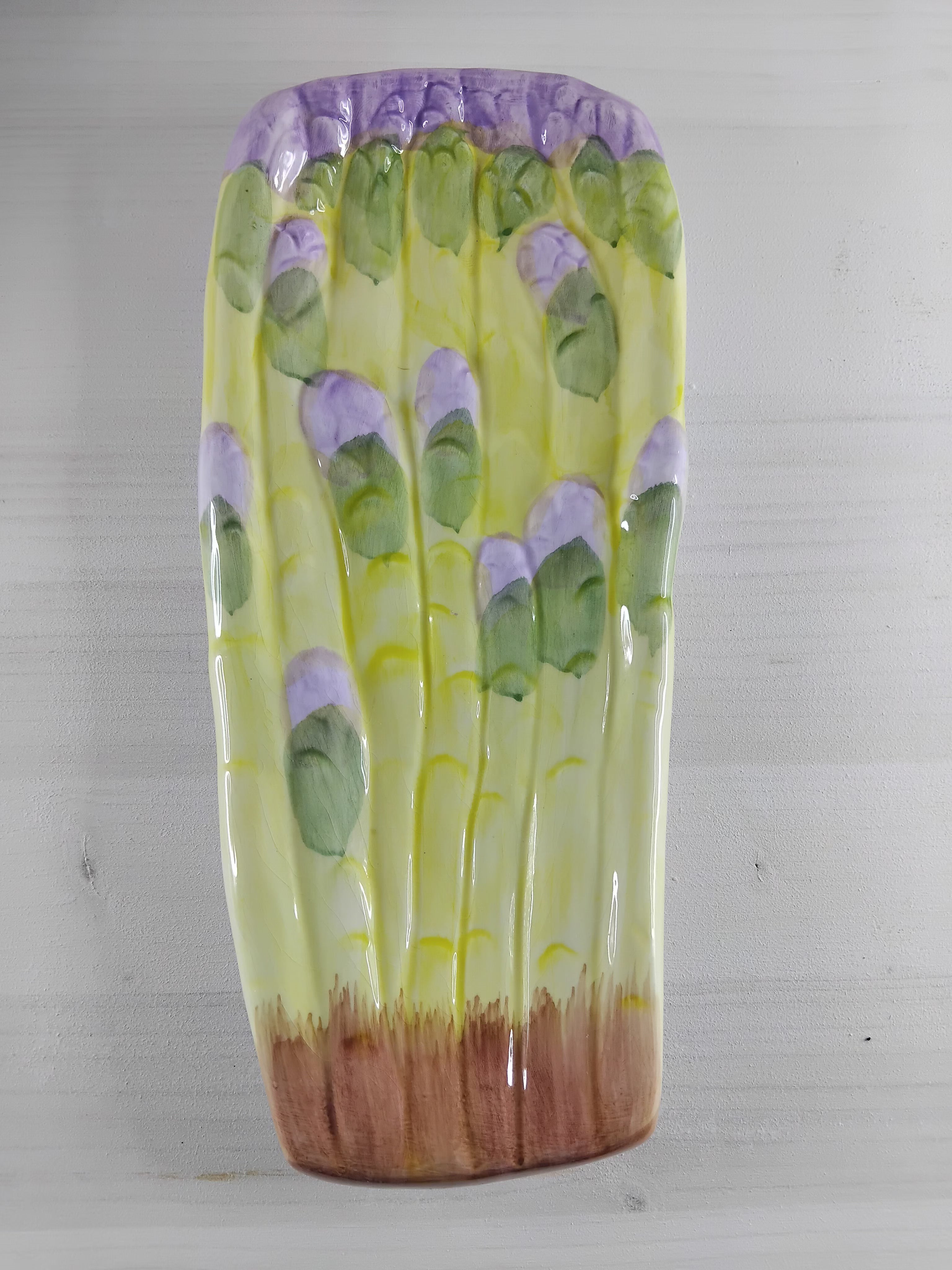 Plat à asperges en barbotine
