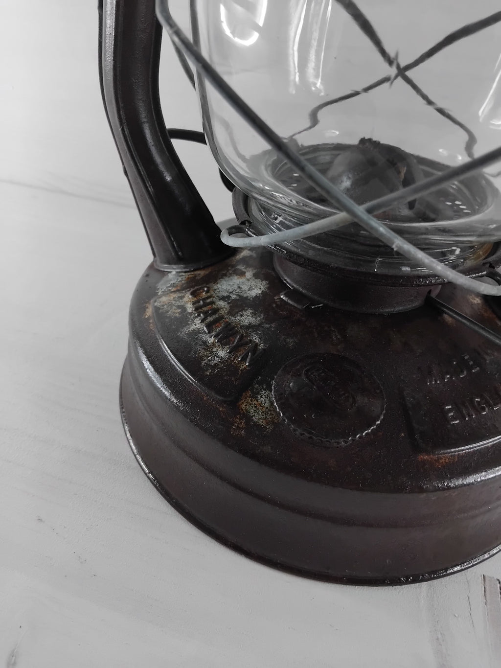 Ancienne lampe tempête CHALWYN