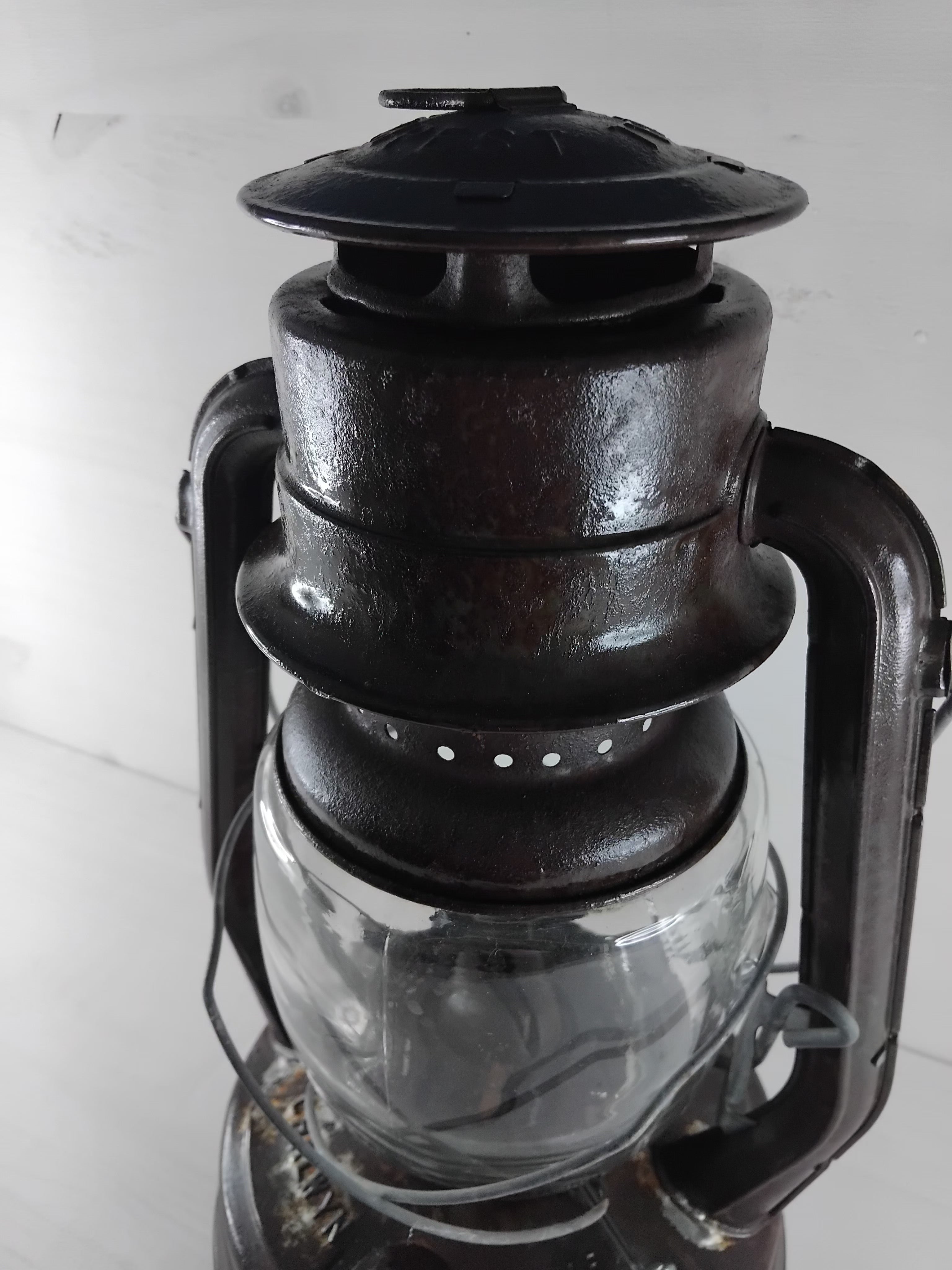 Ancienne lampe tempête CHALWYN