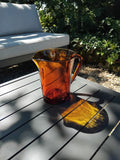 Pichet en verre ambré