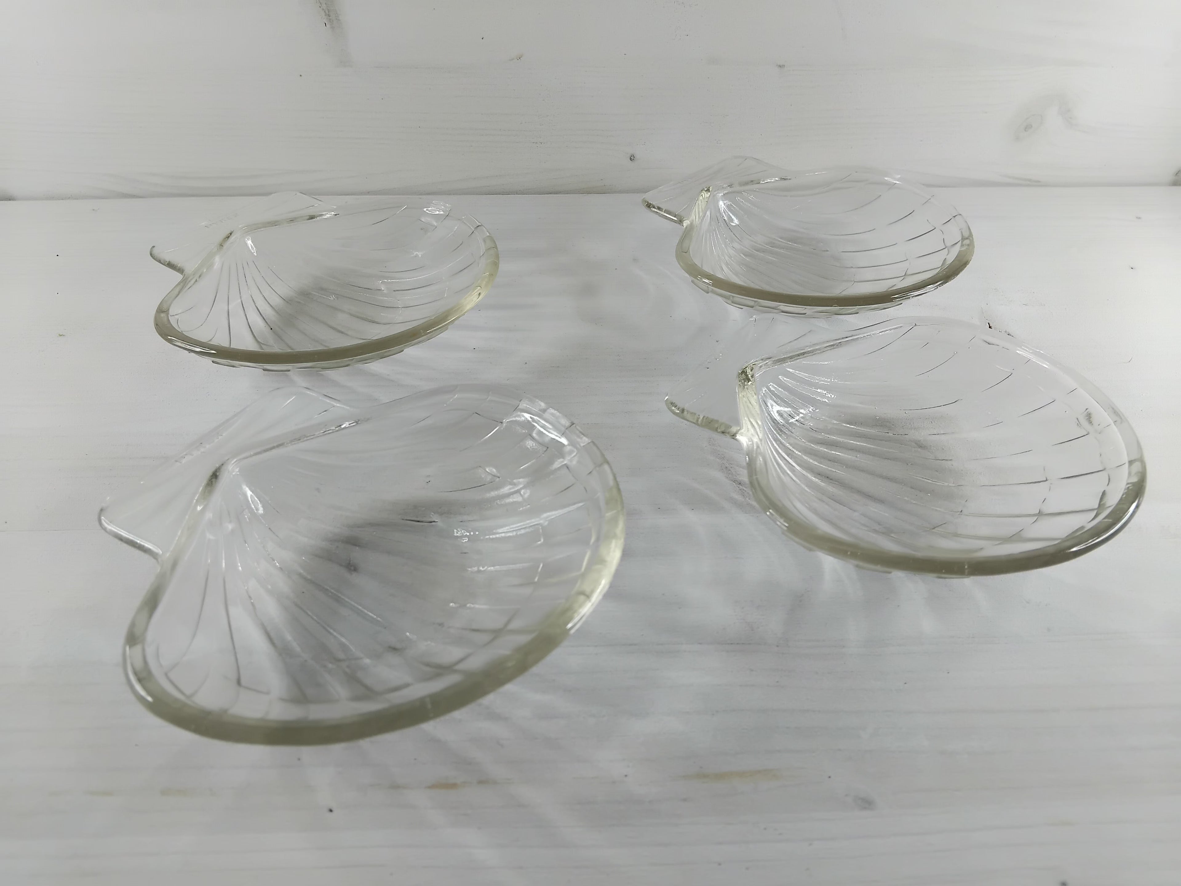 Suite de 4 coupelles en forme de coquillage - Marque Pyrex