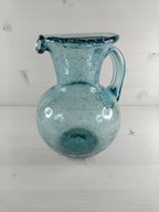 Grand pichet en verre bullé bleu