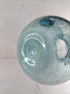 Grand pichet en verre bullé bleu
