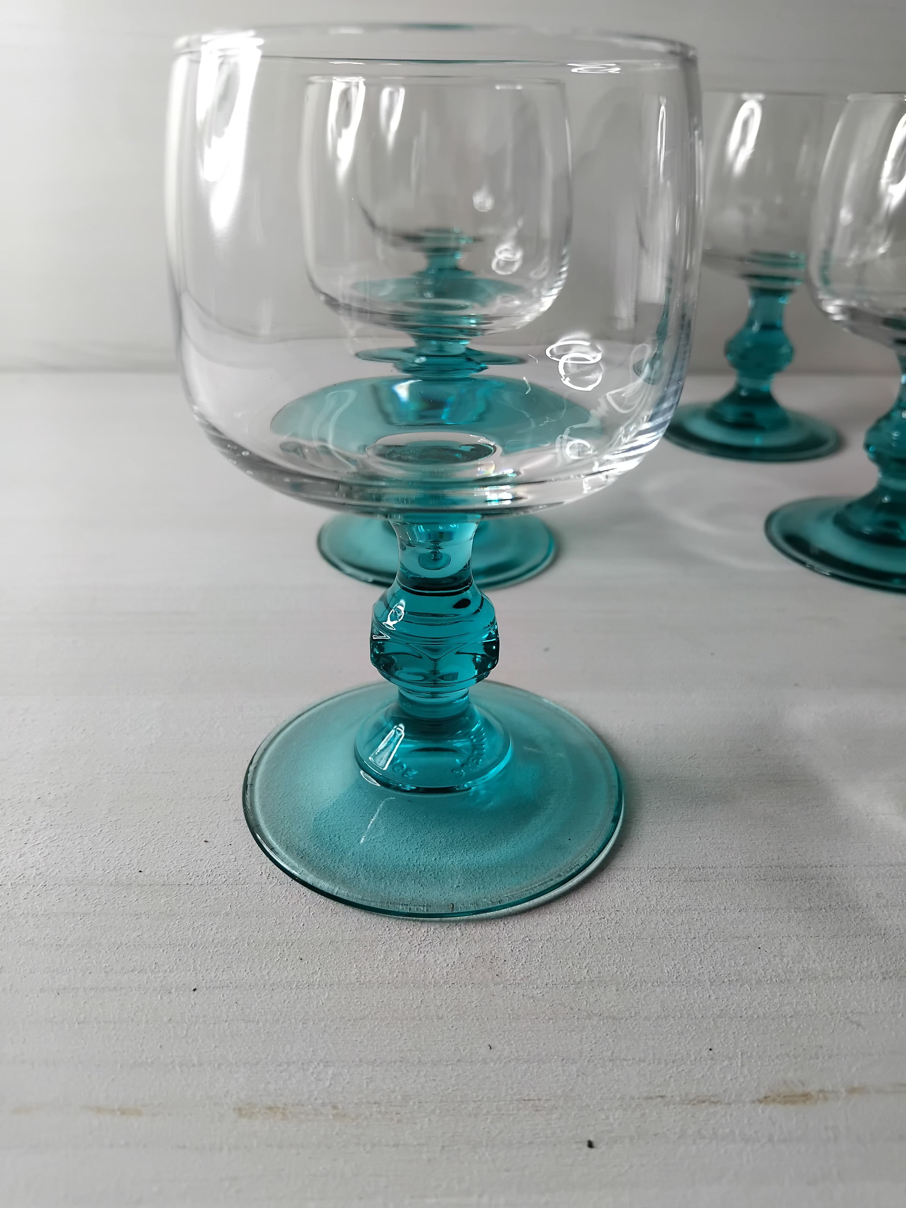 Suite de 6 verres à pied verts - Luminarc