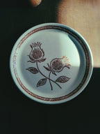 Assiette décor chardons